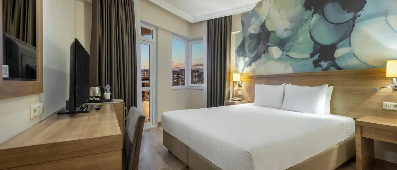 Hotel Wyndham Garden Lara Antalia