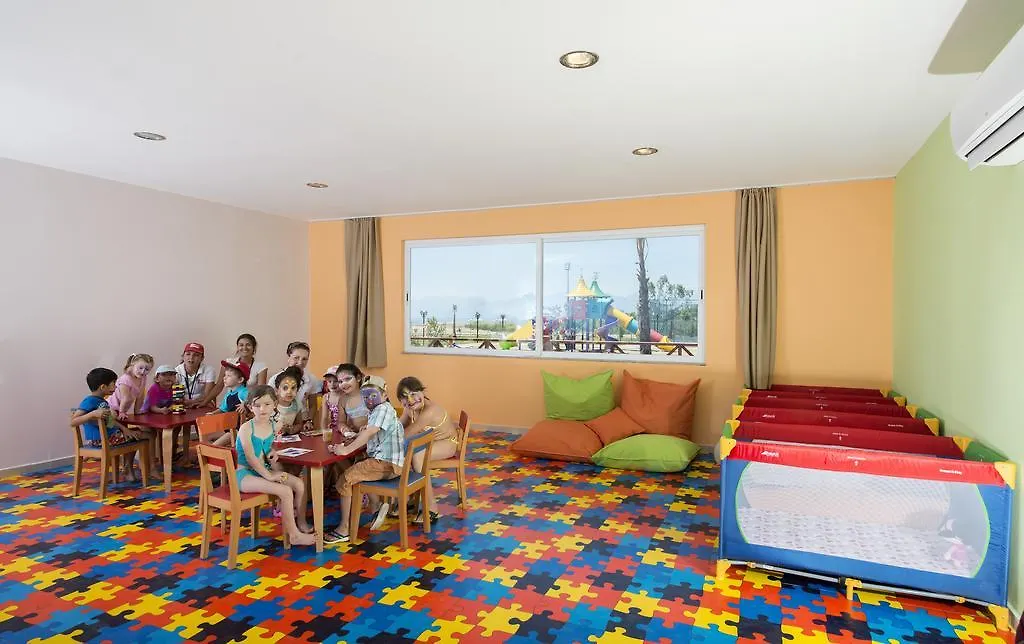 Hotel Wyndham Garden Lara Antalia