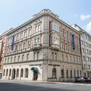 Ea Downtown 4* Prága
